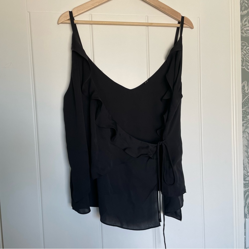 L’acadamie Ruffle Cami, size Medium, black